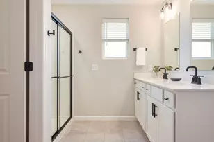11283 Crestbury Dr, Woodbury, MN 55129 - Photo 43