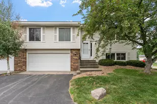 1415 W 140th St, Burnsville, MN 55337 - Photo 1