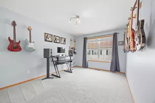 1246 Chateau Ave, Maplewood, MN 55109 - Photo 19