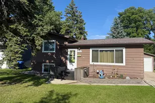1153 Rossman Ave, Detroit Lakes, MN 56501 - Photo 3