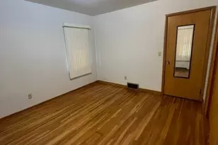 221 E Fletcher St, Luverne, MN 56156 - Photo 15