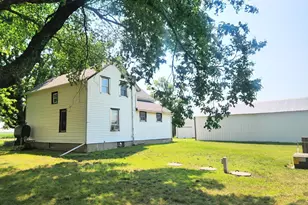21969 230th Ave, Sleepy Eye, MN 56085 - Photo 5