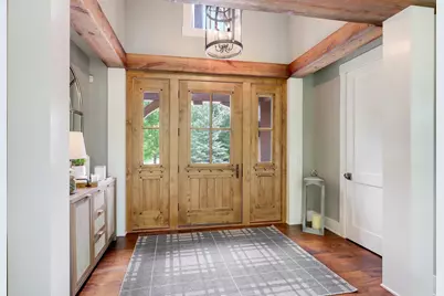 415 Carpenters Pt, Wayzata, MN 55391 - Photo 3