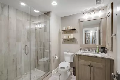 415 Carpenters Pt, Wayzata, MN 55391 - Photo 25