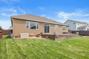 9189 Plymouth Rd, Woodbury, MN 55129 - Photo 35