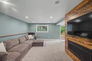 1579 Hilo Ave N, Oakdale, MN 55128 - Photo 25