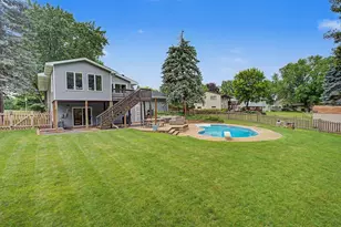 1579 Hilo Ave N, Oakdale, MN 55128 - Photo 35