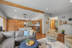 1579 Hilo Ave N, Oakdale, MN 55128 - Photo 11