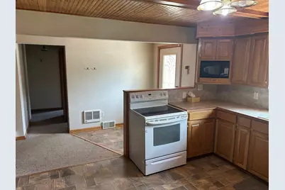 137 Maple Street, Tyler, MN 56178 - Photo 7