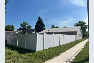 137 Maple Street, Tyler, MN 56178 - Photo 25
