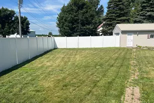 137 Maple St, Tyler, MN 56178 - Photo 27