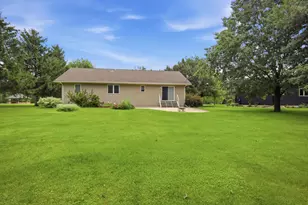 1600 26th St SW, Austin, MN 55912 - Photo 45