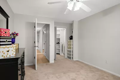1901 Emerson Avenue S #104, Minneapolis, MN 55403 - Photo 27