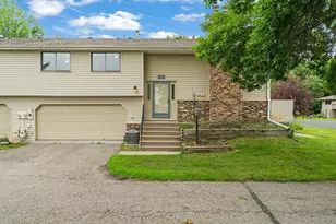 11913 70th Pl N, Maple Grove, MN 55369 - Photo 29