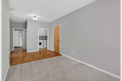 270 4th Street E #102, Saint Paul, MN 55101 - Photo 3