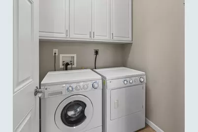 270 4th Street E #102, Saint Paul, MN 55101 - Photo 21