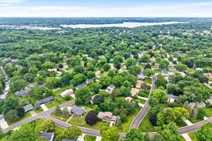 8460 Westbend Rd, Golden Valley, MN 55427 - Photo 63