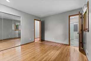 8460 Westbend Rd, Golden Valley, MN 55427 - Photo 25