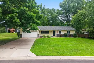 8460 Westbend Rd, Golden Valley, MN 55427 - Photo 1