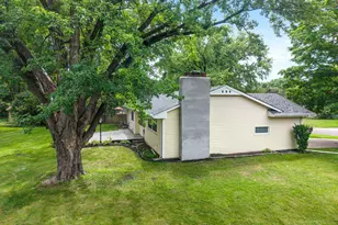 8460 Westbend Rd, Golden Valley, MN 55427 - Photo 49