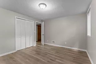 8460 Westbend Rd, Golden Valley, MN 55427 - Photo 47