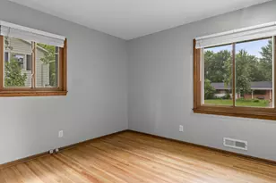 8460 Westbend Rd, Golden Valley, MN 55427 - Photo 3