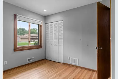 8460 Westbend Road, Golden Valley, MN 55427 - Photo 5