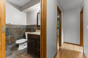 8460 Westbend Rd, Golden Valley, MN 55427 - Photo 19
