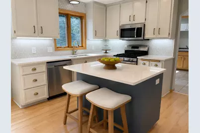 4331 Jennifer Court, Eagan, MN 55123 - Photo 3
