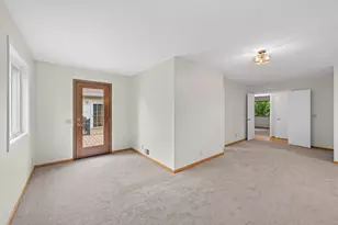 7910 W Park Hills Dr, Bloomington, MN 55438 - Photo 23