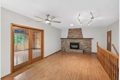 7910 W Park Hills Drive, Bloomington, MN 55438 - Photo 17