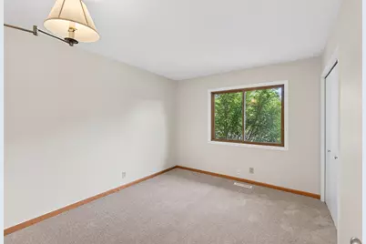 7910 W Park Hills Drive, Bloomington, MN 55438 - Photo 27