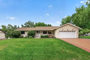 7910 W Park Hills Dr, Bloomington, MN 55438 - Photo 1