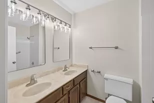 7910 W Park Hills Dr, Bloomington, MN 55438 - Photo 29