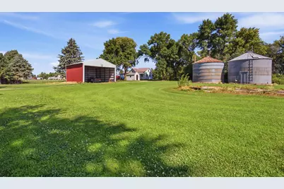 82140 370th Street, Olivia, MN 56277 - Photo 31