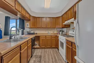 82140 370th St, Olivia, MN 56277 - Photo 5