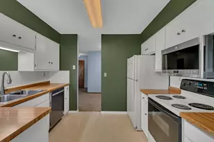 1553 14th St SE, Saint Cloud, MN 56304 - Photo 3