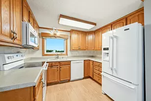 62561 120th Ave, Claremont, MN 55924 - Photo 15