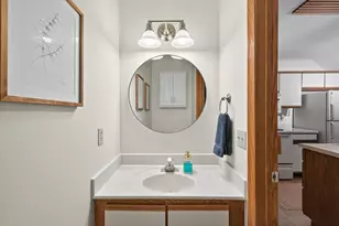 2597 Bedford Ct, Mendota Heights, MN 55120 - Photo 13