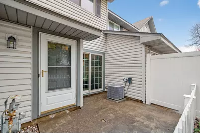 2597 Bedford Court #27, Mendota Heights, MN 55120 - Photo 23