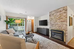 2597 Bedford Ct, Mendota Heights, MN 55120 - Photo 5
