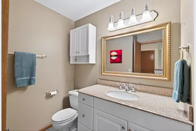 2597 Bedford Court #27, Mendota Heights, MN 55120 - Photo 17