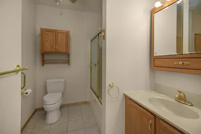 1341 Lake Drive W #B113, Chanhassen, MN 55317 - Photo 15