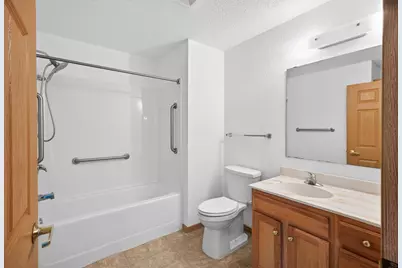 1600 Arundel Street #304, Saint Paul, MN 55117 - Photo 19