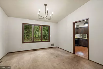 12629 Parkwood Drive, Burnsville, MN 55337 - Photo 5