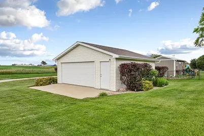1006 24th Avenue NW, Austin, MN 55912 - Photo 43