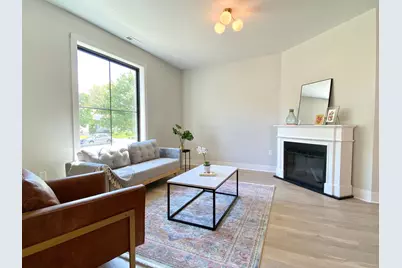 1301 Hewitt Avenue, Saint Paul, MN 55104 - Photo 9