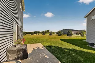 619 Pointe Ct SW, Rochester, MN 55902 - Photo 5