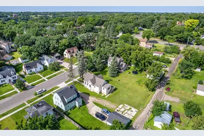 528 W Summit Avenue, Fergus Falls, MN 56537 - Photo 27