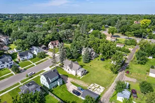 528 W Summit Ave, Fergus Falls, MN 56537 - Photo 27